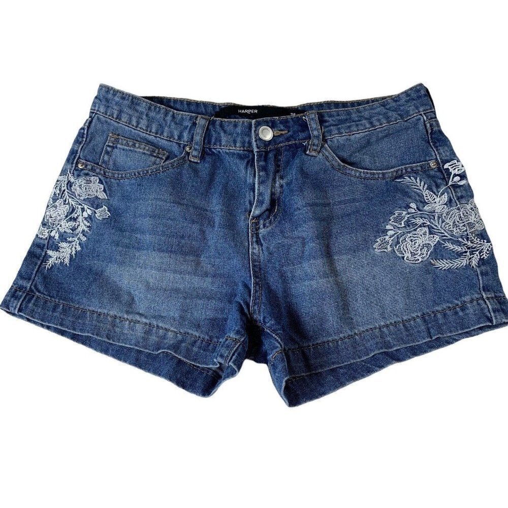 Harper Women’s White Rose Embroidered Distressed Blue Jean Shorts Size 28​​​​​